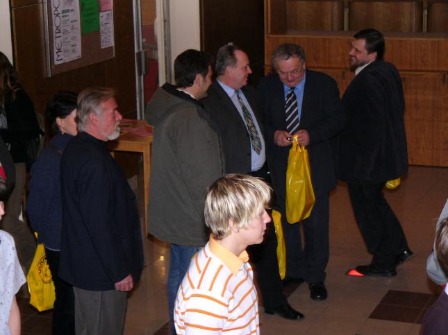 img00038.jpg