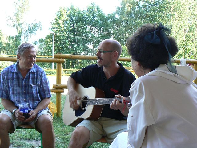 img00122.jpg