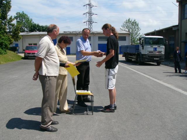 img00111.jpg