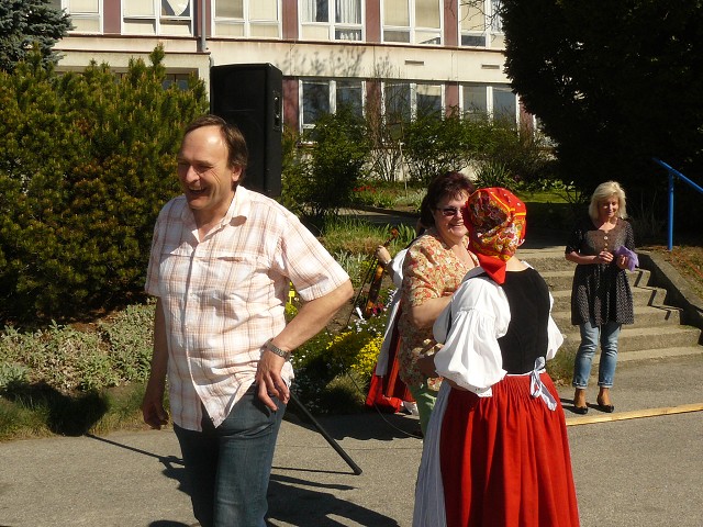 img00143.jpg