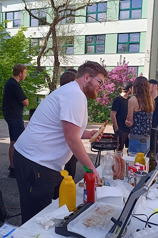 img00025.jpg