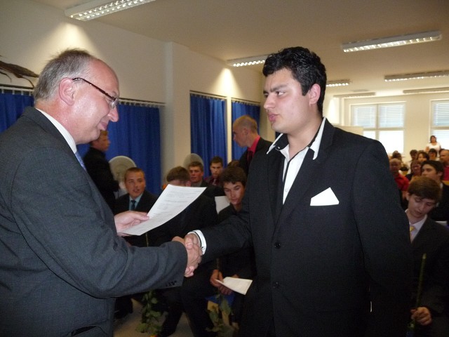 img00087.jpg
