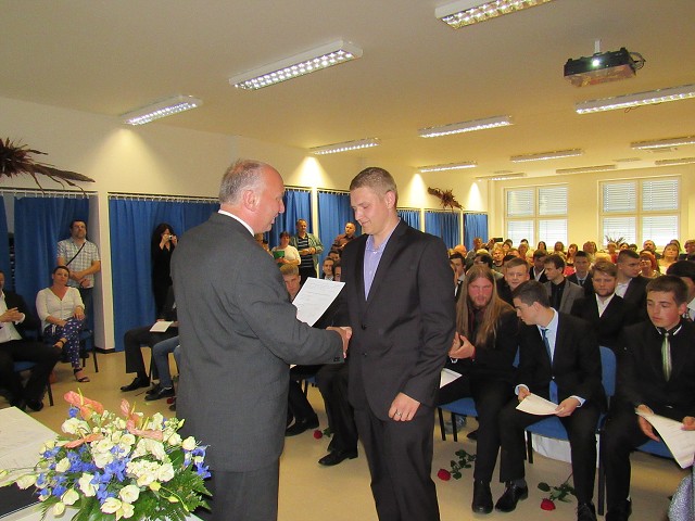 img00175.jpg