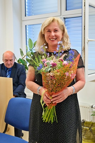 img00040.jpg