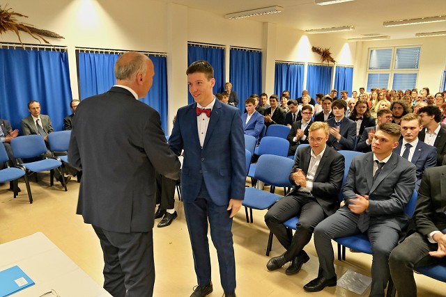 img00055.jpg