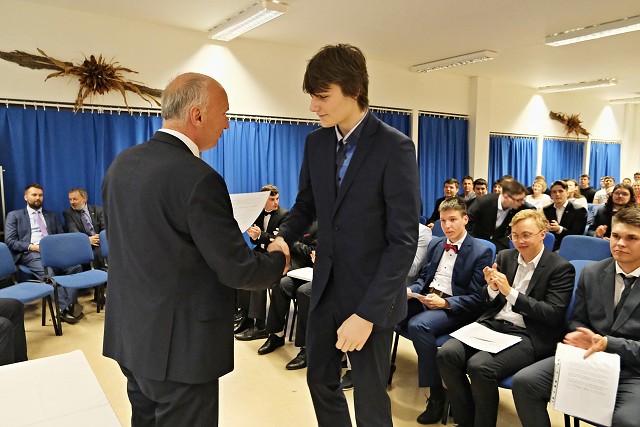 img00098.jpg