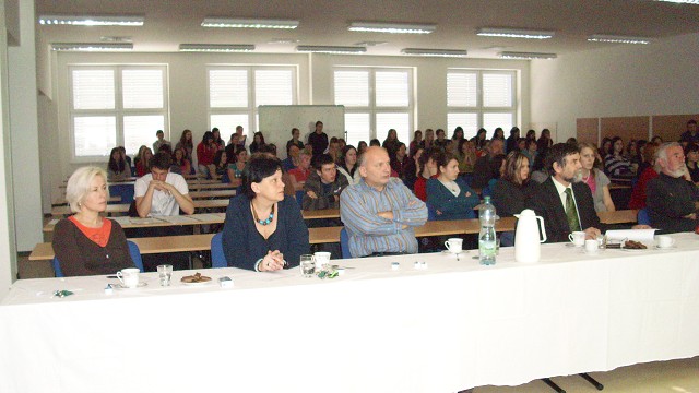 img00006.jpg